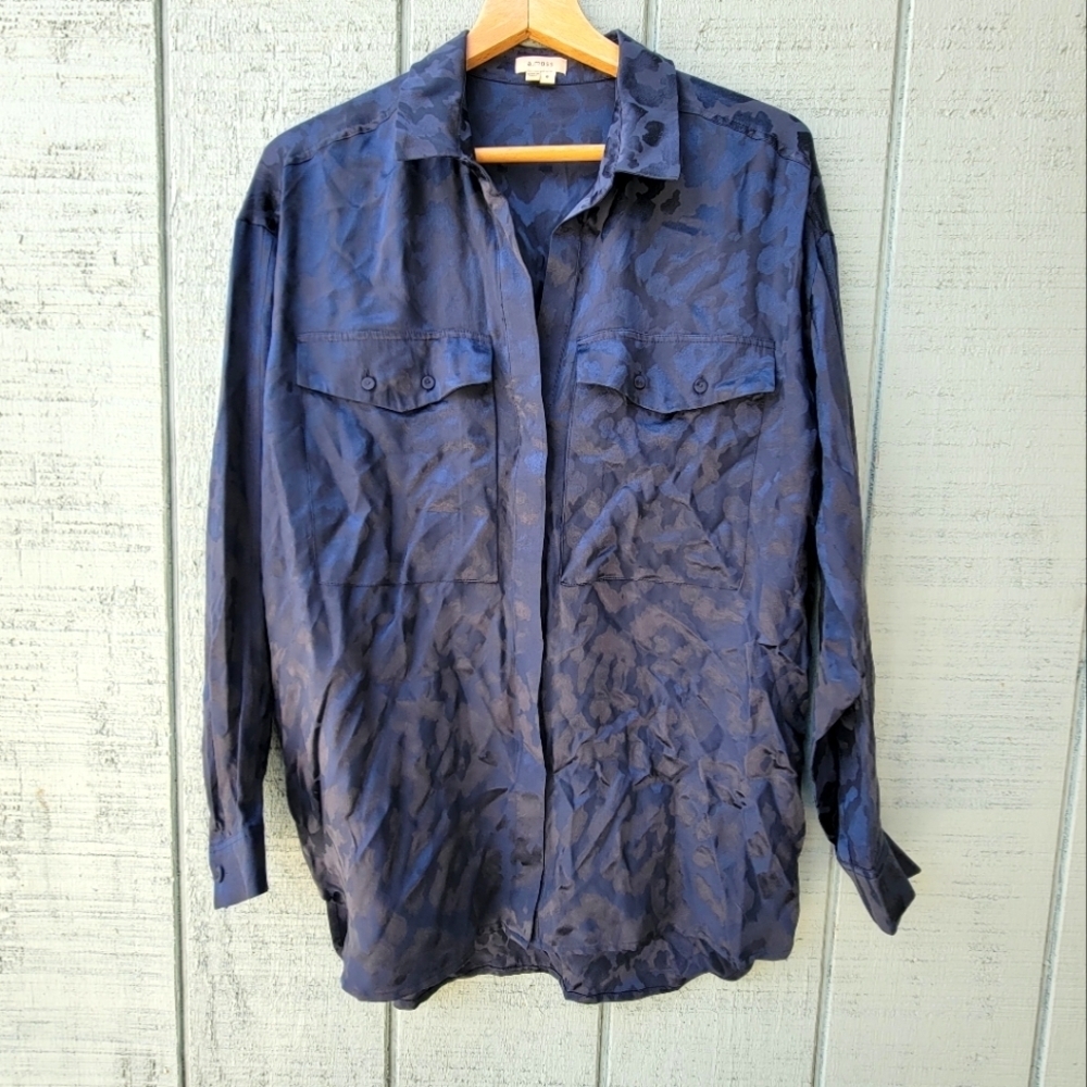A. Moss 100% Silk Satin Camo Button Down Tunic size M Navy Blue